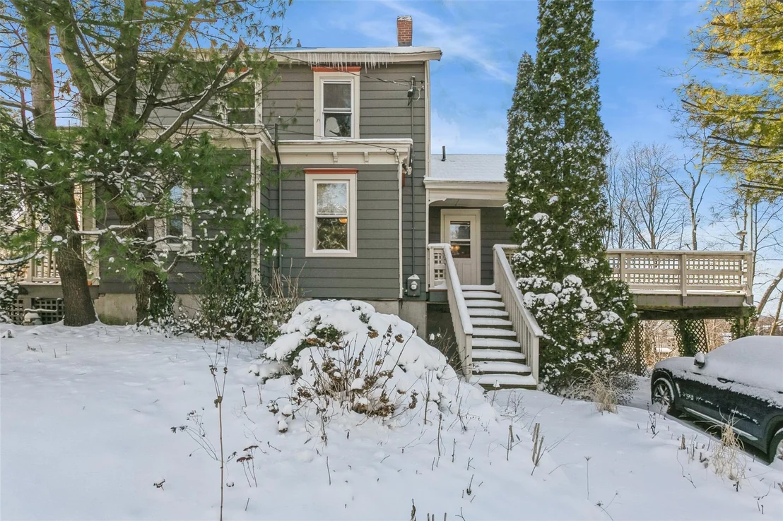 Photo of 9 Dutchess Terrace