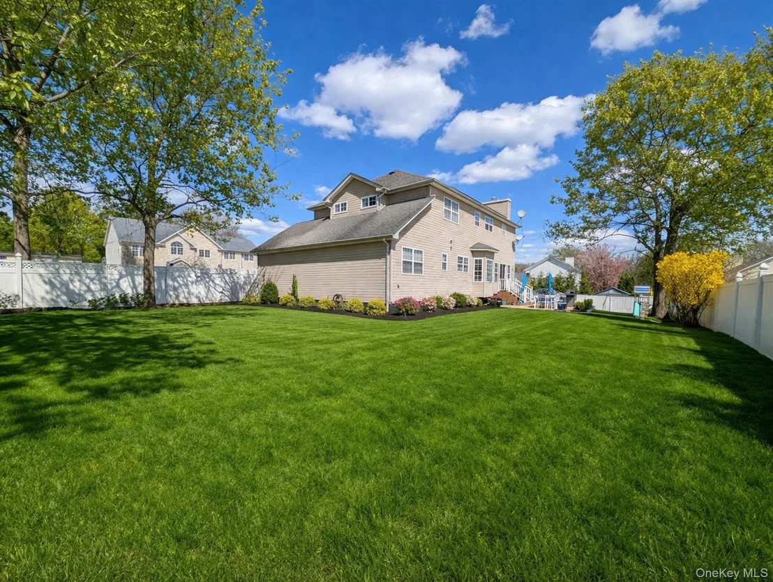 Photo of 71 Elm Avenue