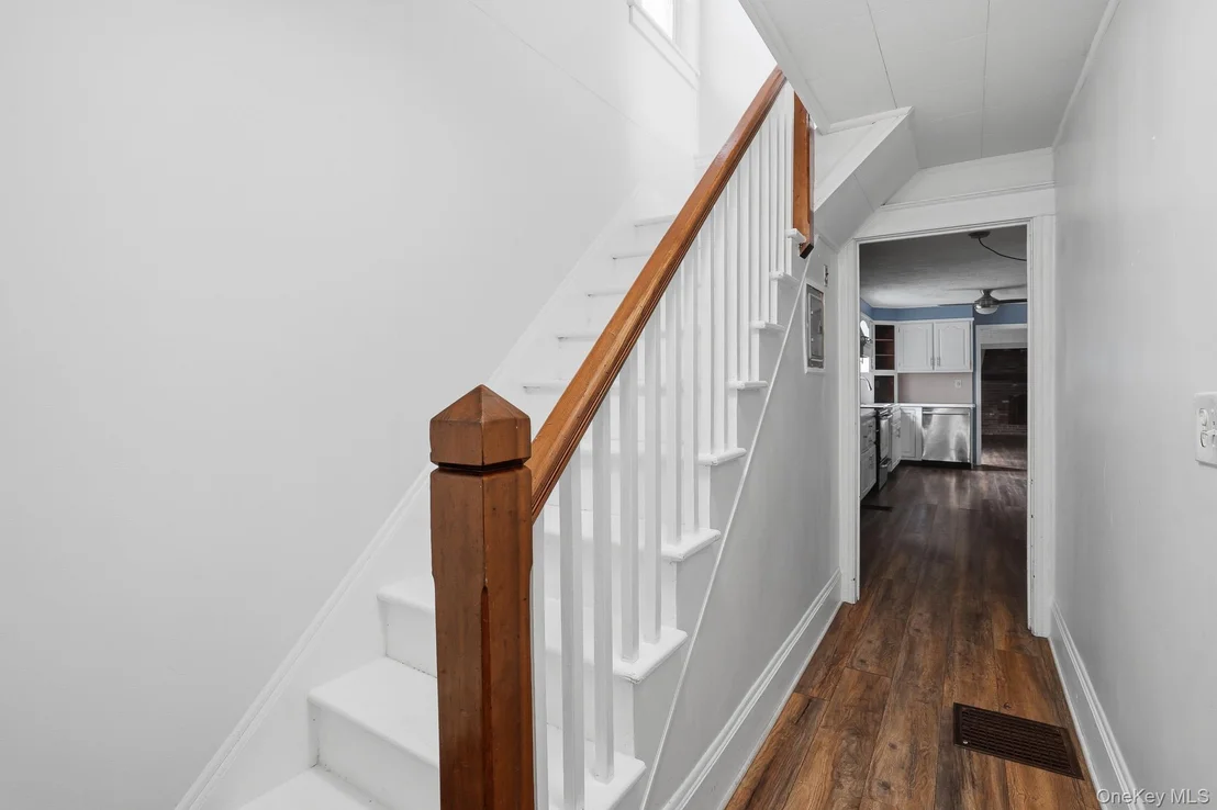 Photo of 23 Kent Avenue