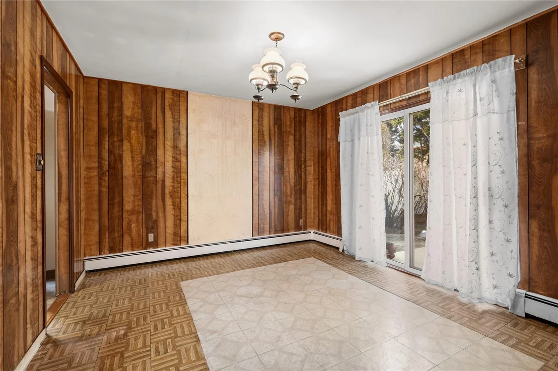 Photo of 2491 Malibu Road