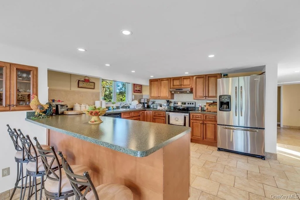 Photo of 995 Red Fox Road
