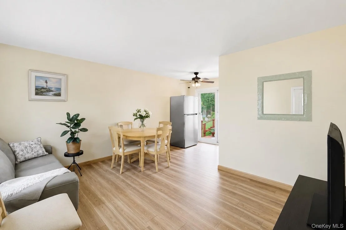 Photo of 1016 Howells Road