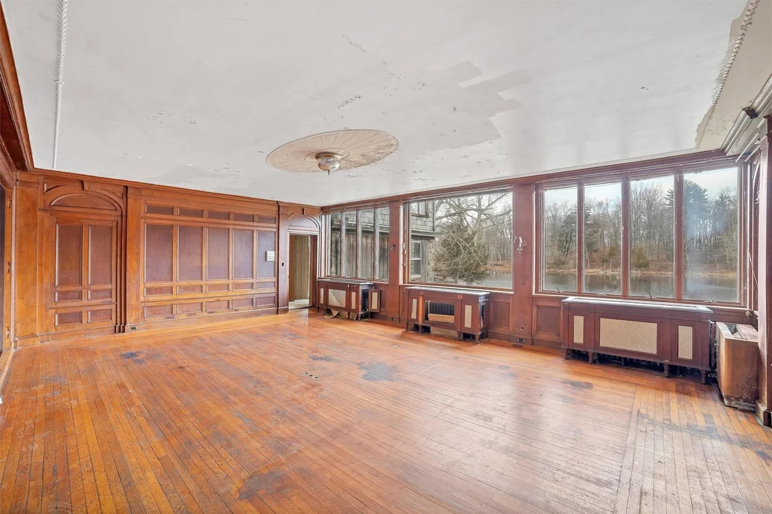 Photo of 1340 Kitchawan Road