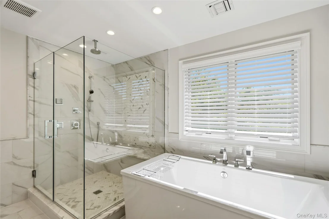Photo of 55 Belmont Circle