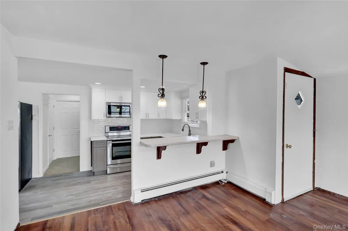Photo of 31 Bluespruce Road