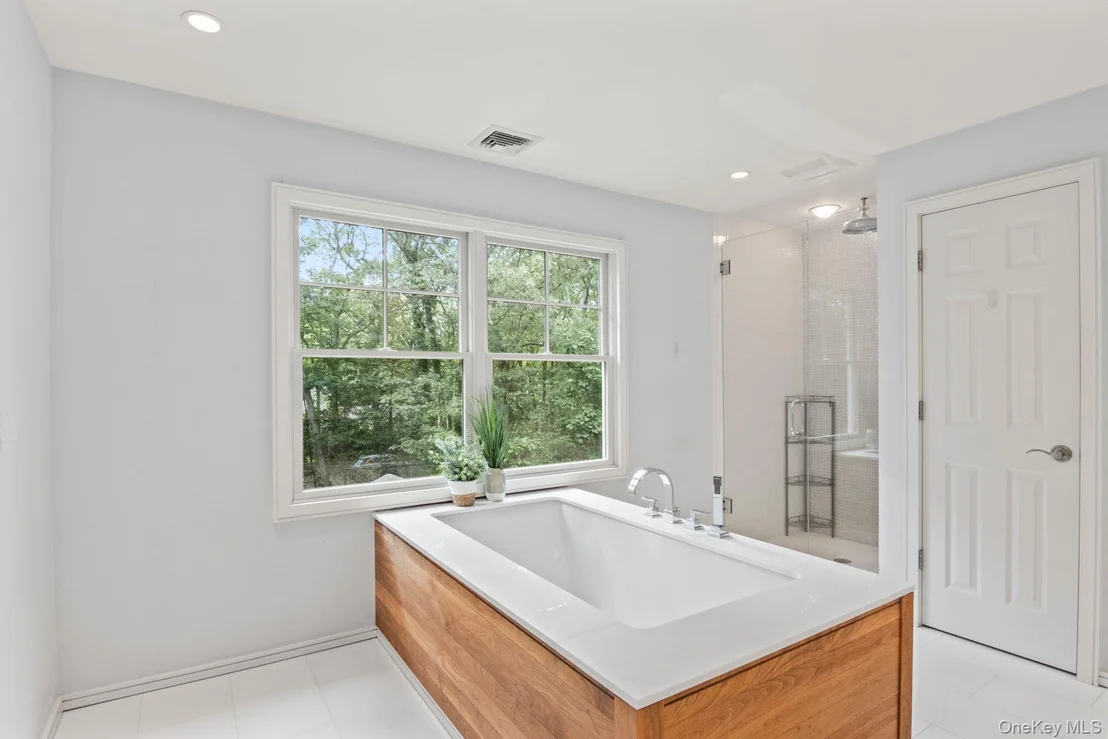 Photo of 15 Intervale Road