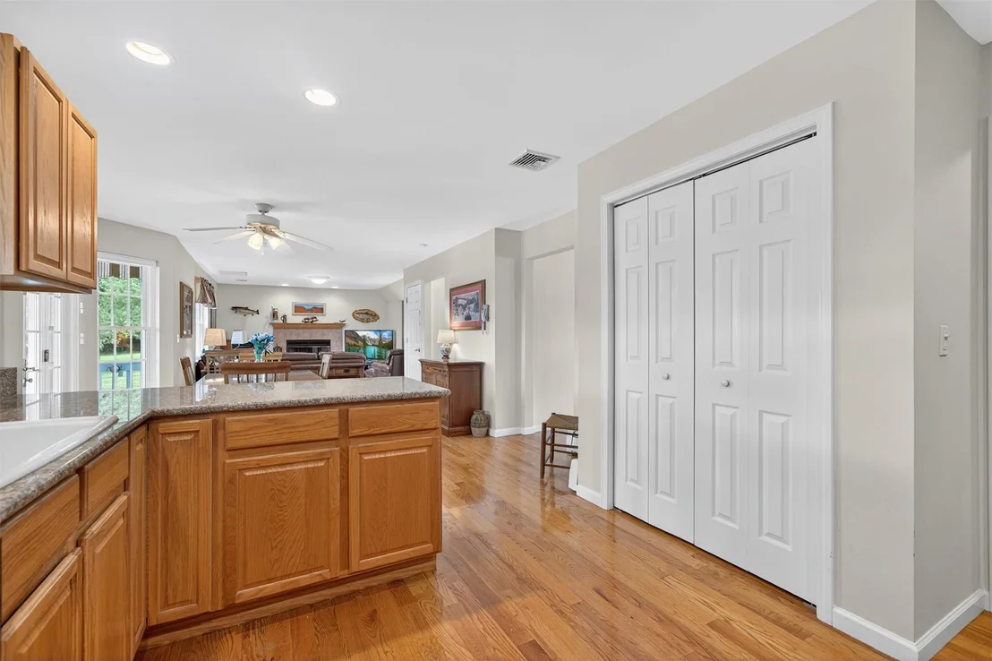 Photo of 106 Maple Avenue