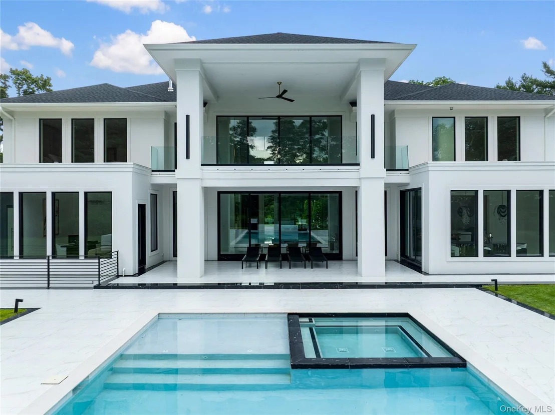 Photo of 160 Hegemans Lane