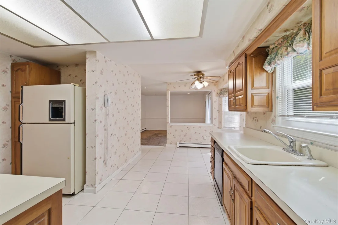 Photo of 2 Barrett Court