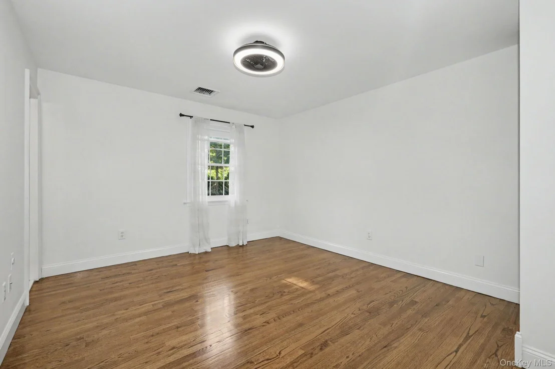 Photo of 76 Eleanor Drive