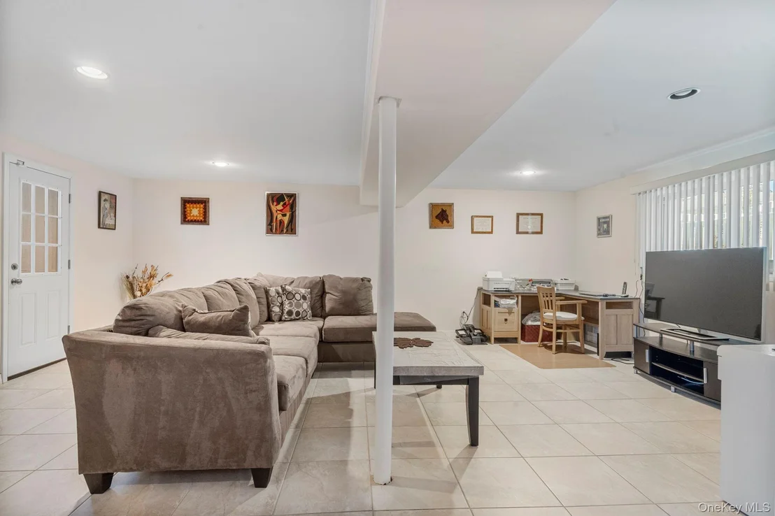 Photo of 148 Harris Drive