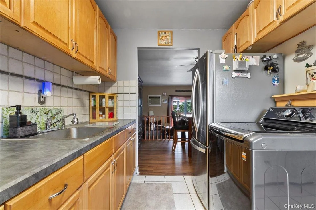 Photo of 1012 Vincent Avenue