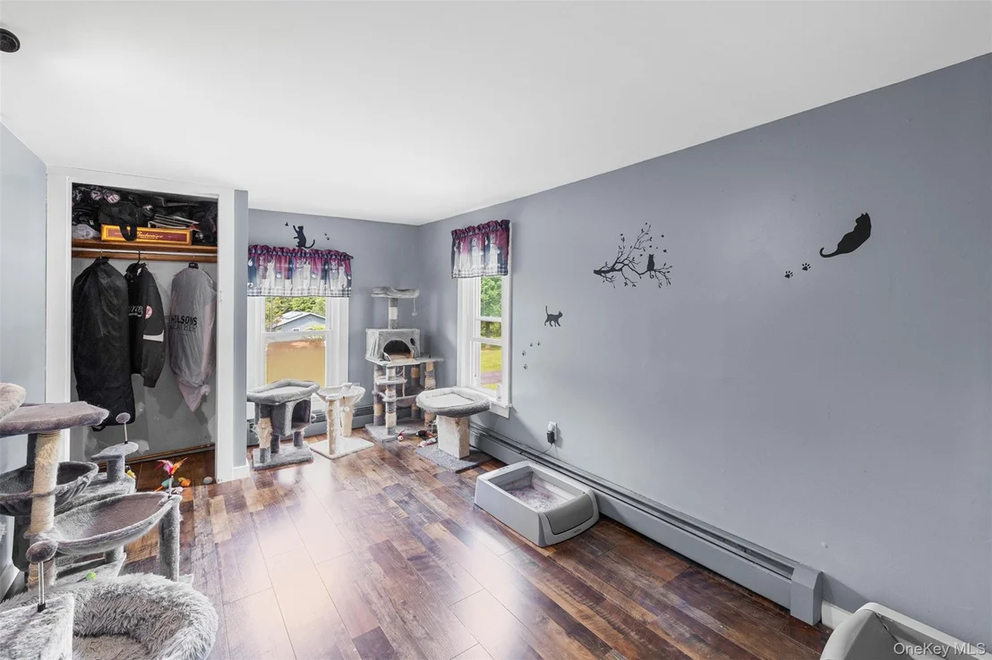 Photo of 421 Orchard Drive