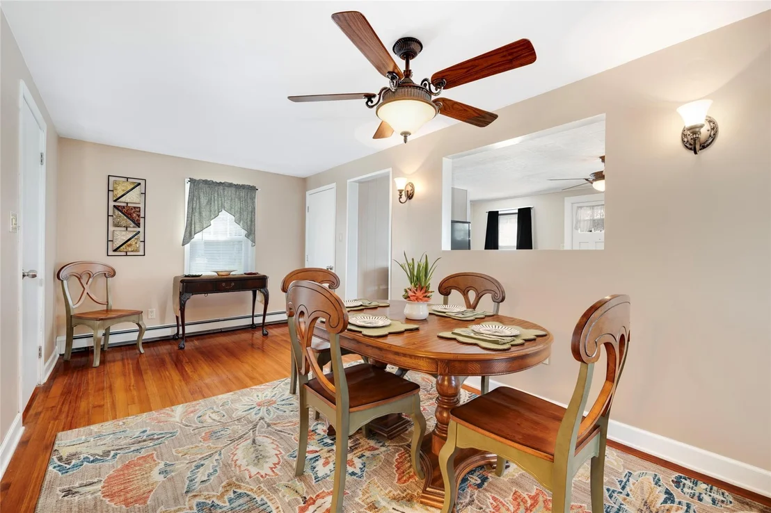 Photo of 47 Pine Avenue