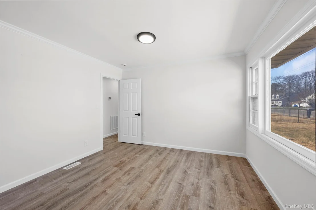 Photo of 32 Flintlock Drive