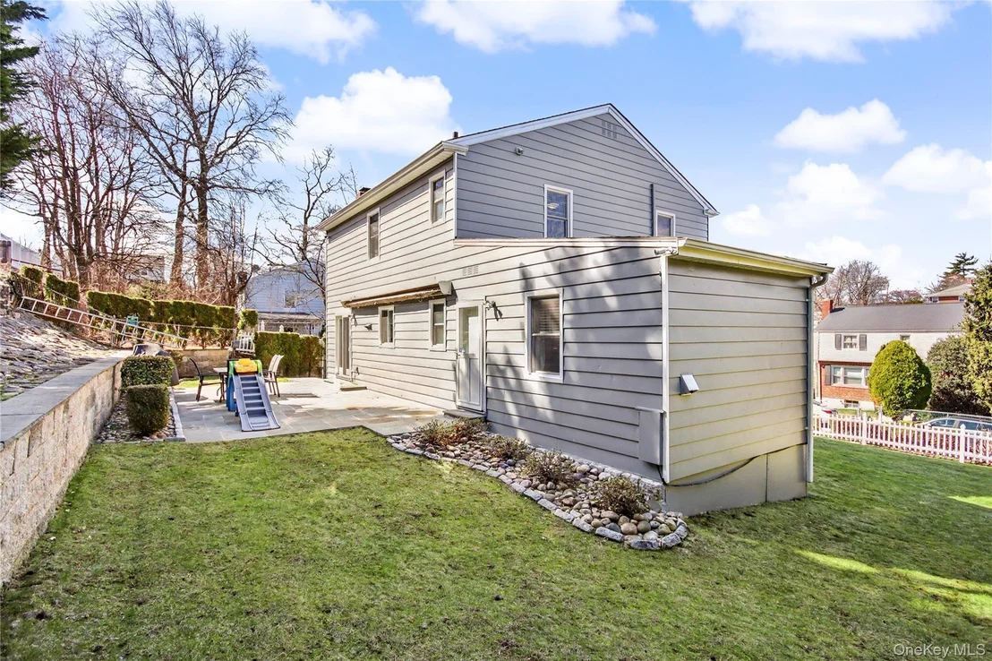 Photo of 14 Emerald Place