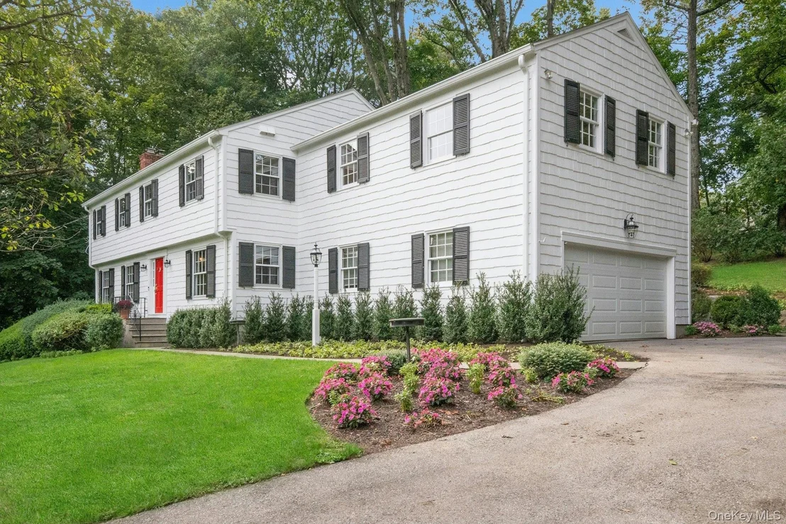 Photo of 409 Central Drive