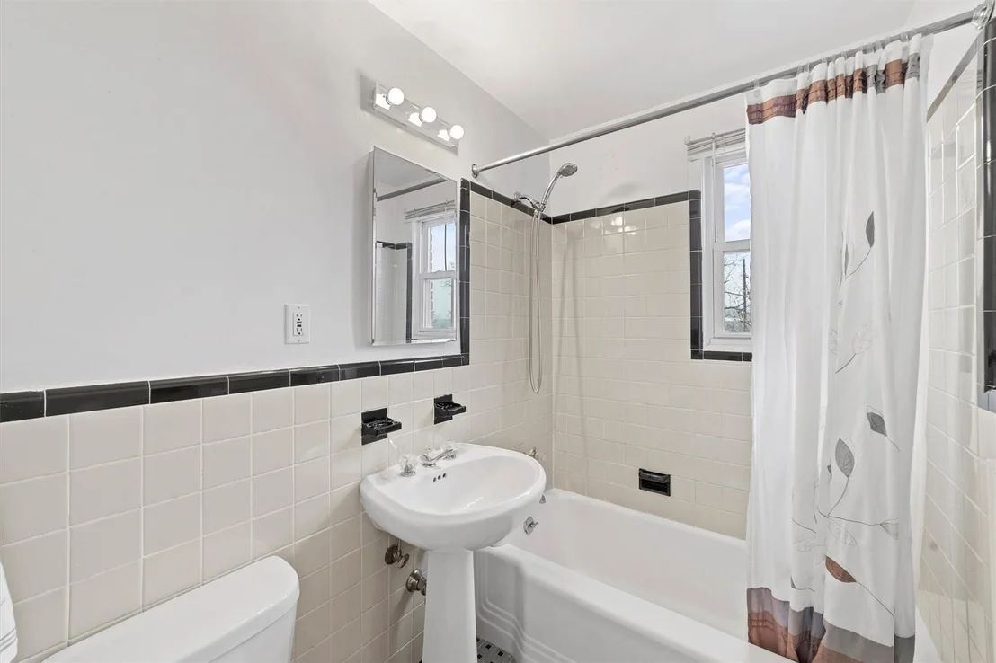 Photo of Unit 69 at 69 Lawrence Park Crescent