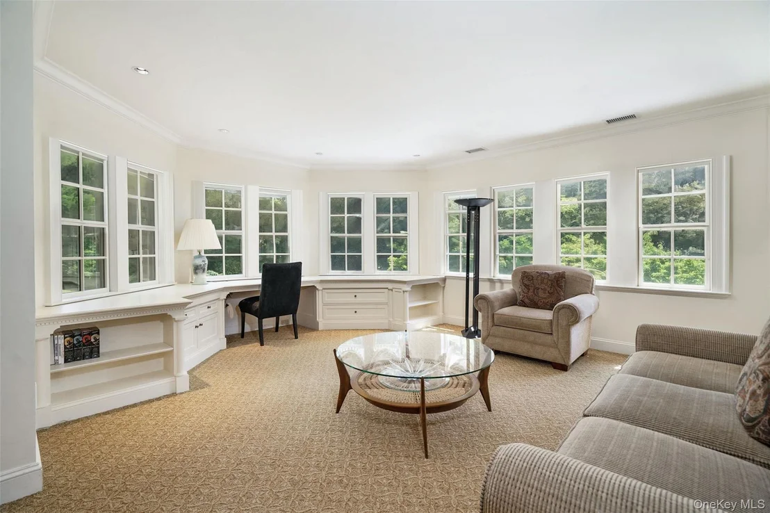 Photo of 8 Cooper Road