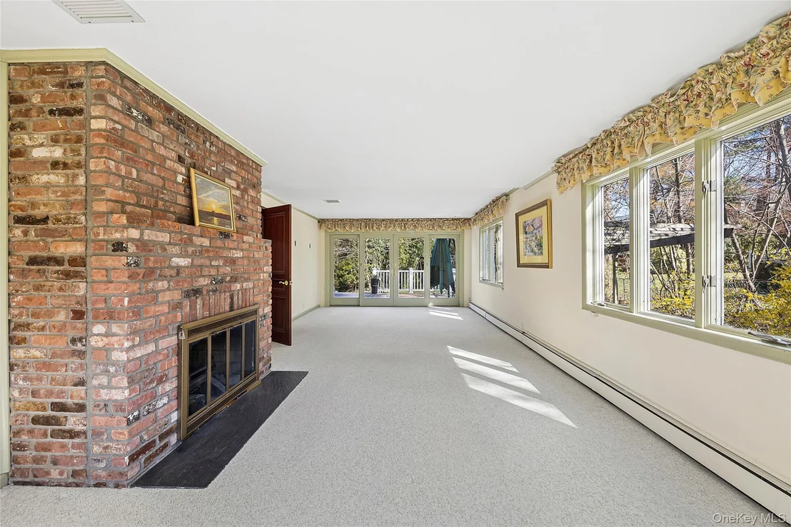 Photo of 6 Luquer Road