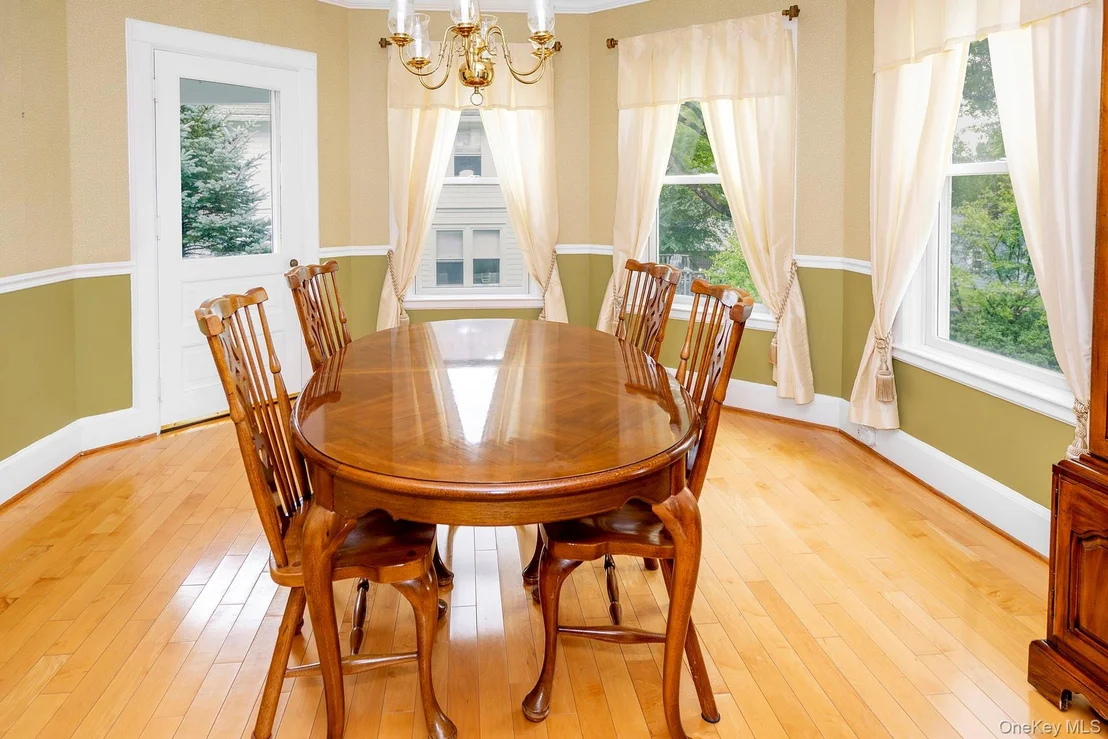 Photo of 3315 Franklin Avenue