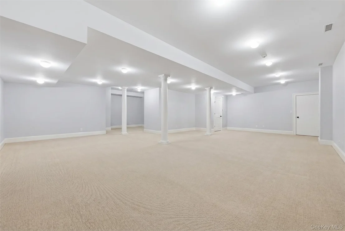 Photo of 11 Long Pond Road