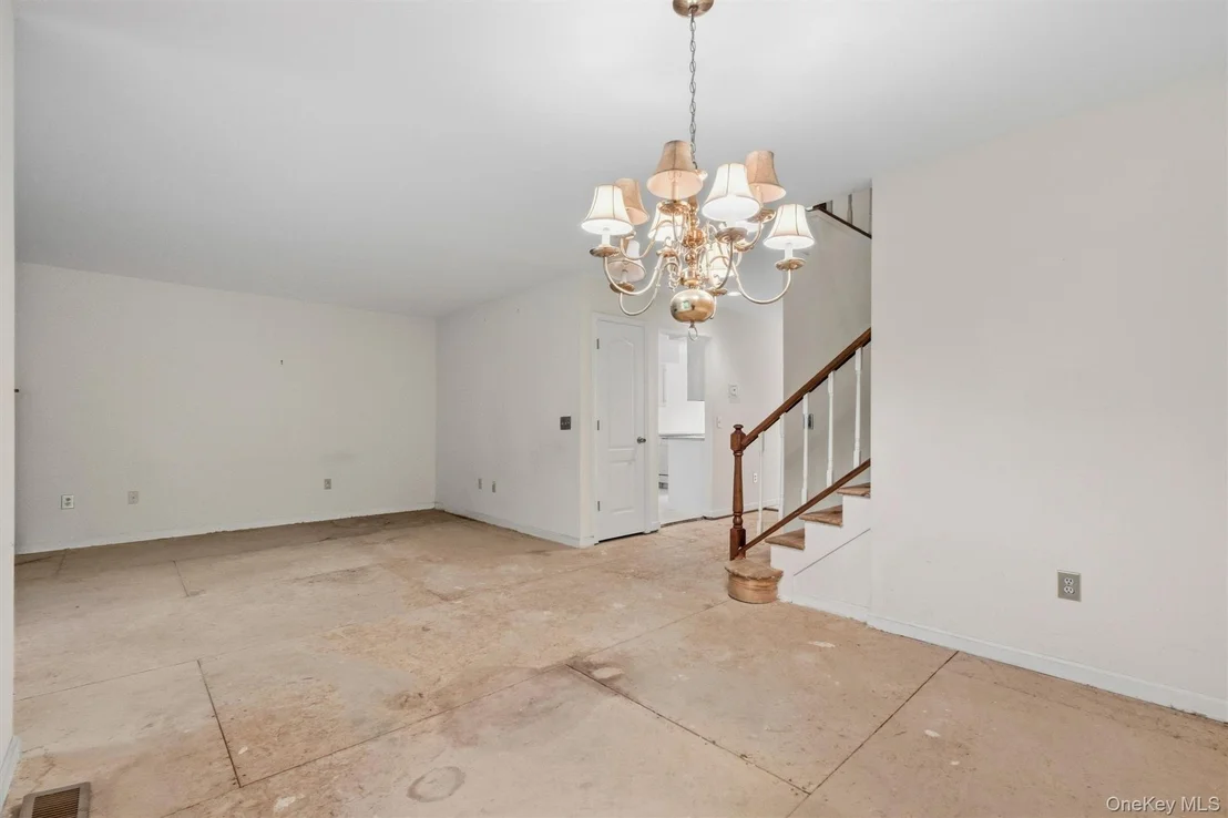 Photo of 14 Glen Eagles Drive