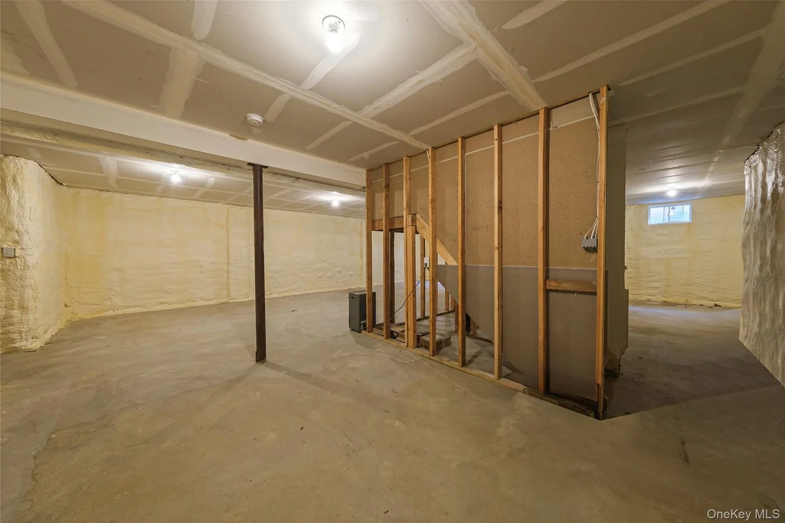 Photo of 7 Pondview Circle