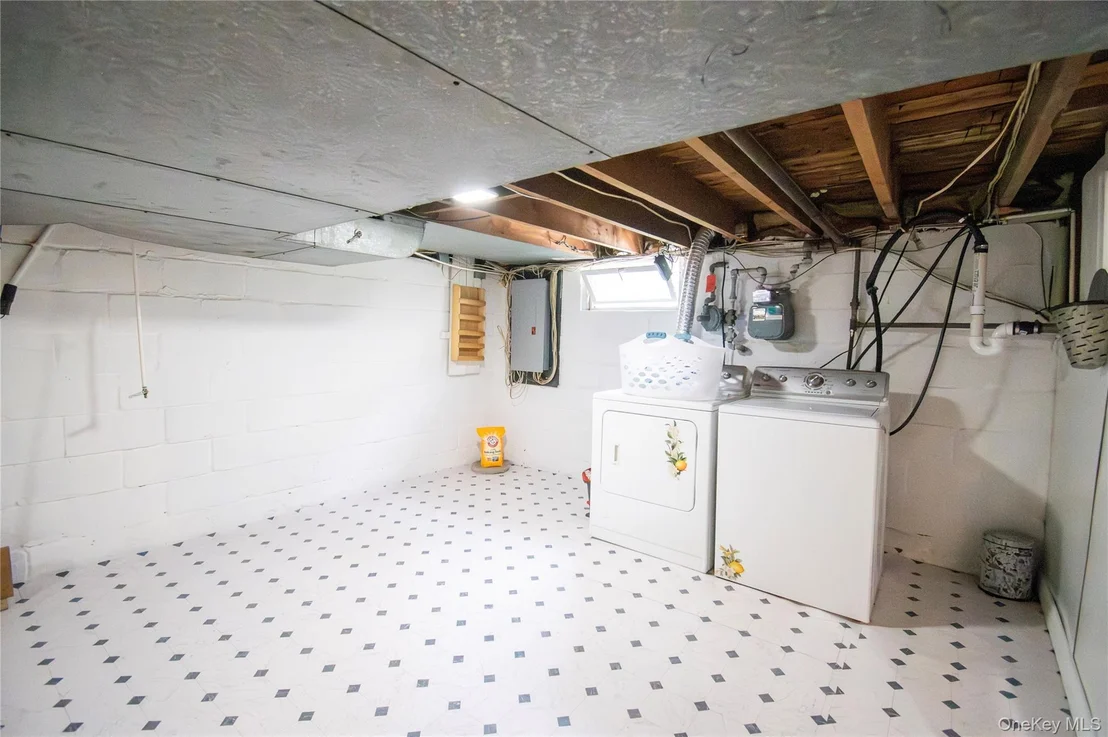 Photo of 671 Arlington Avenue
