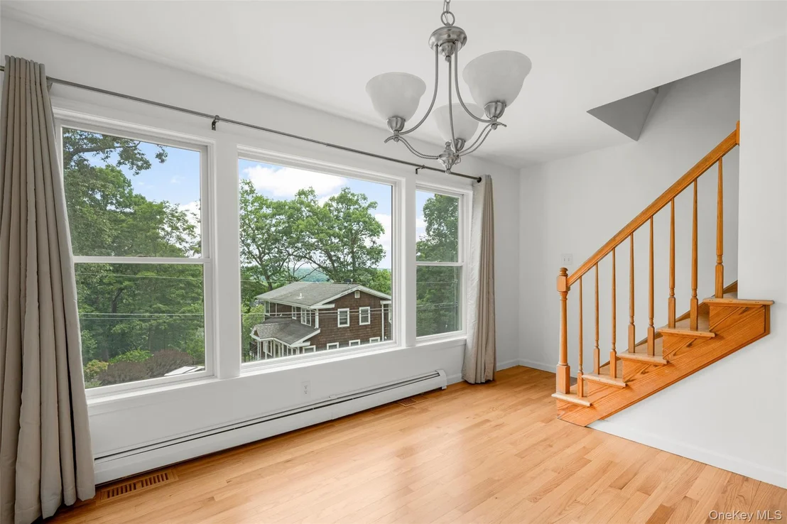 Photo of 109 Tanglewylde Road