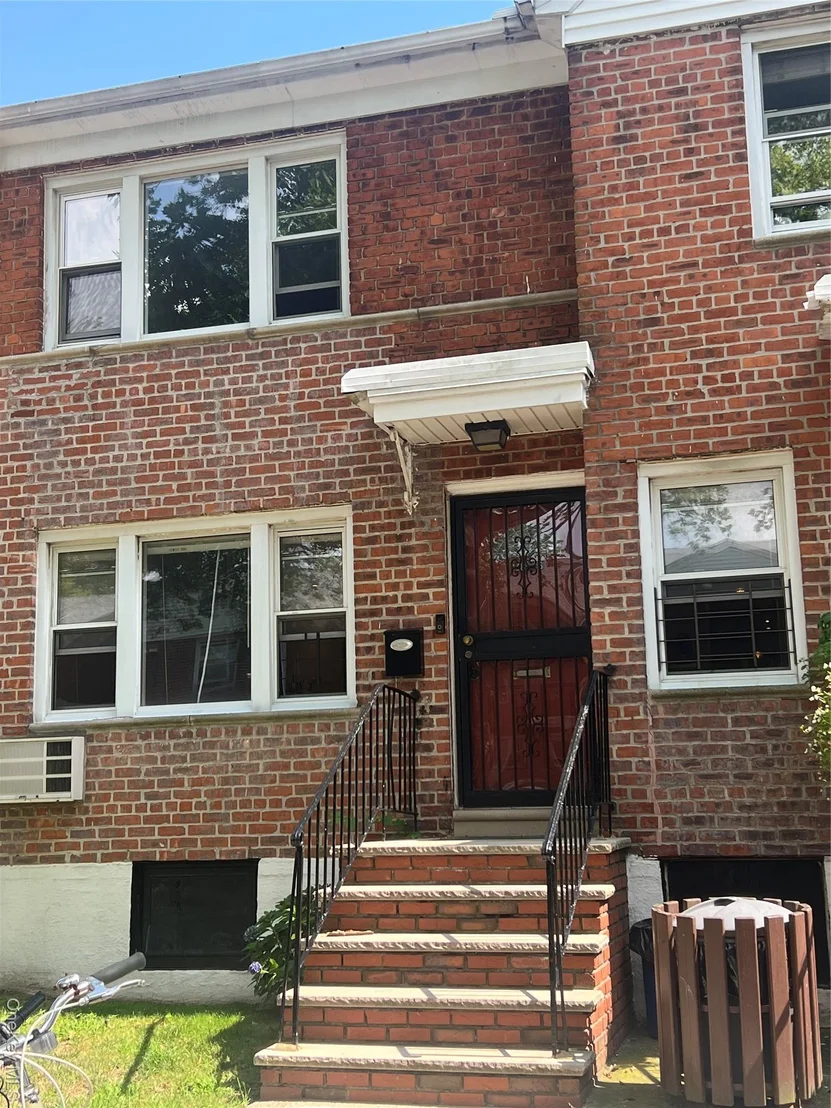 Photo of Unit A at 138-46 68th Drive