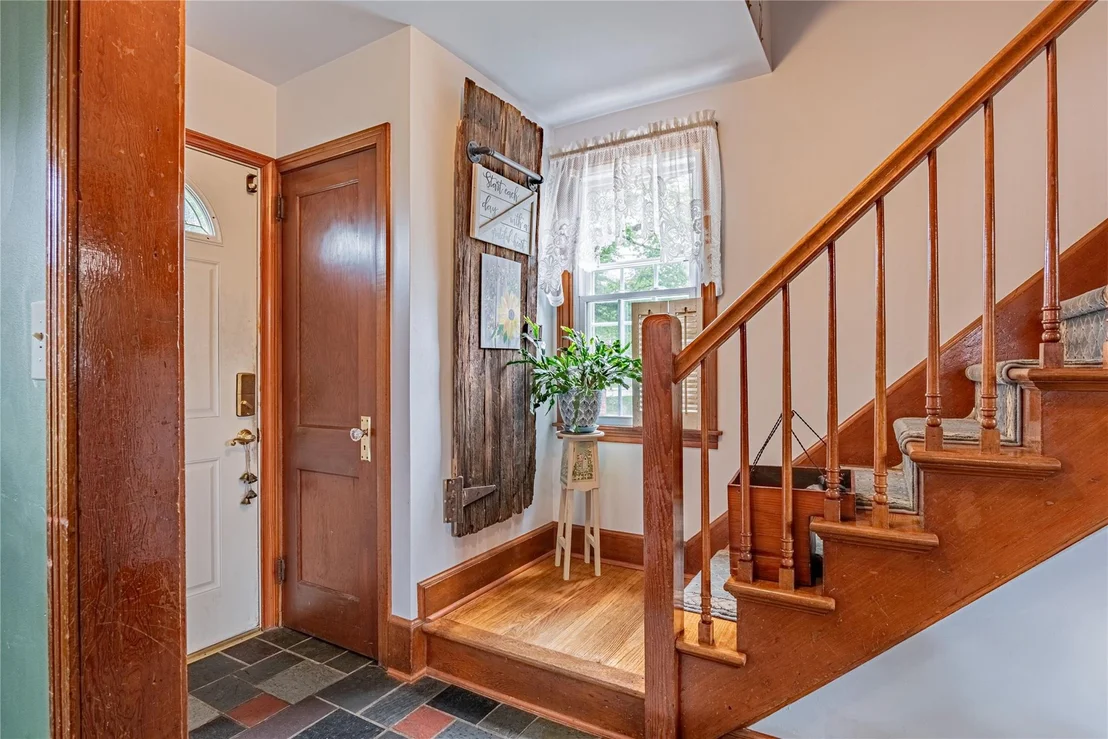 Photo of 22 Deerfield Place