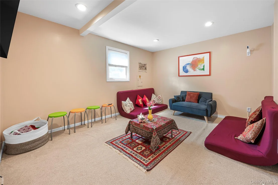 Photo of 39 Elm Street