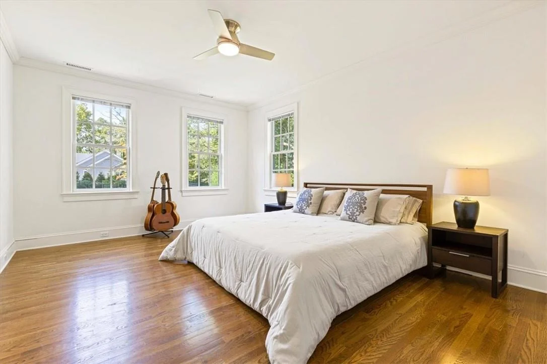 Photo of 20 Colonial Road