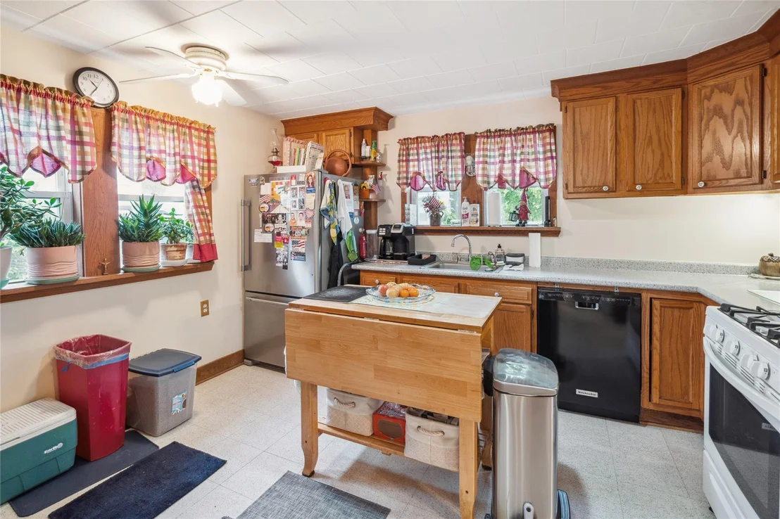 Photo of 42 Wisner Avenue