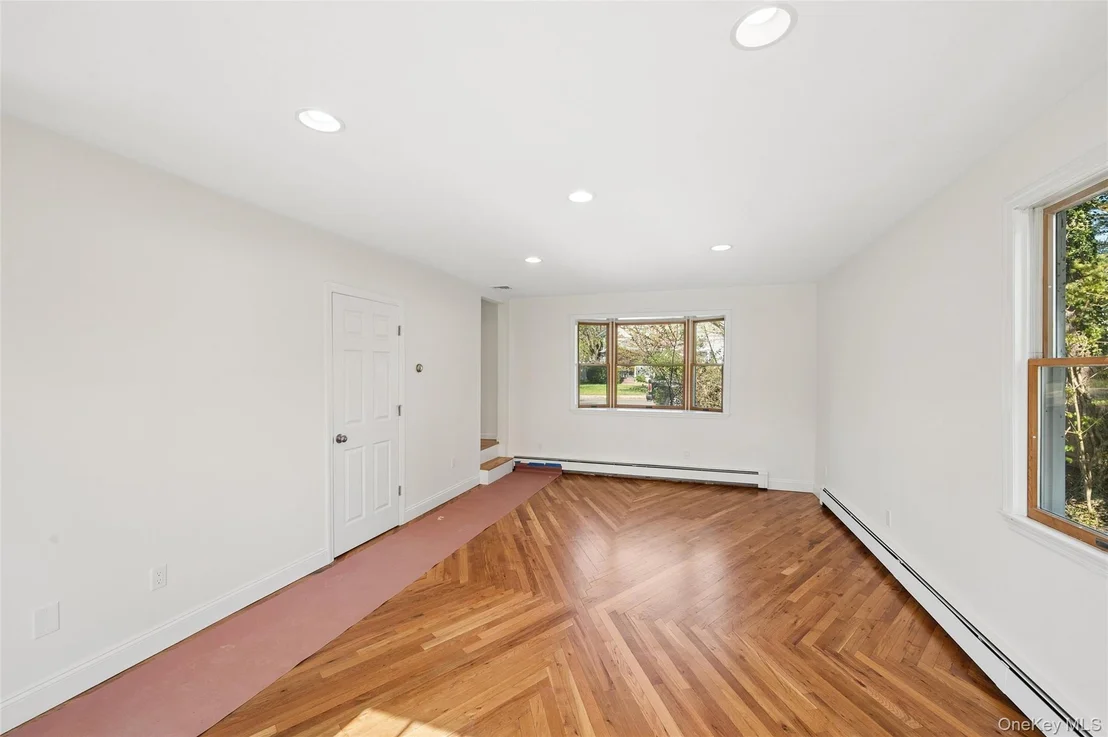 Photo of 57 Juniper Avenue