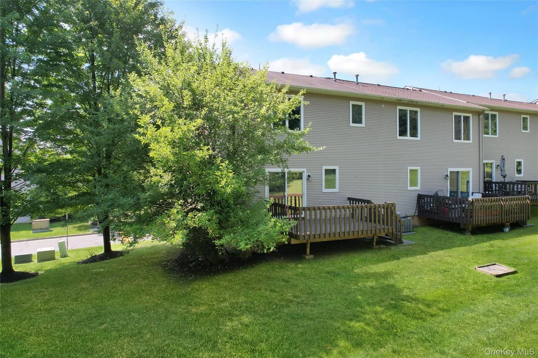Photo of 53 Leif Boulevard