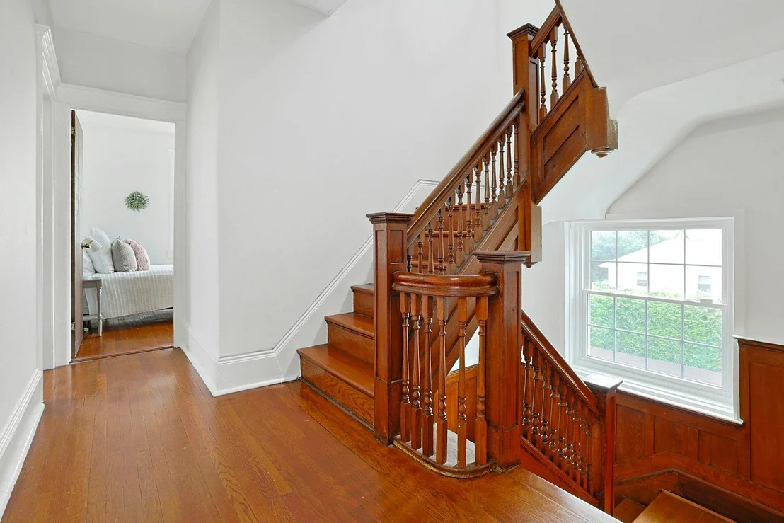 Photo of 233 Commonwealth Avenue