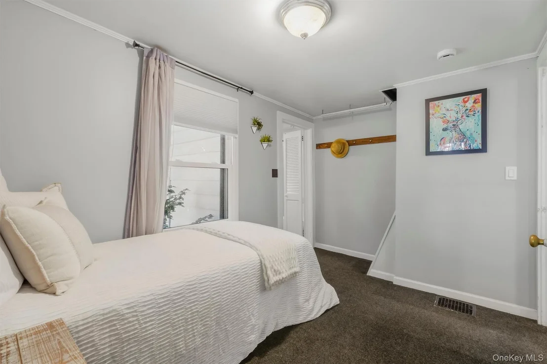 Photo of 136 Bundy Hill Road