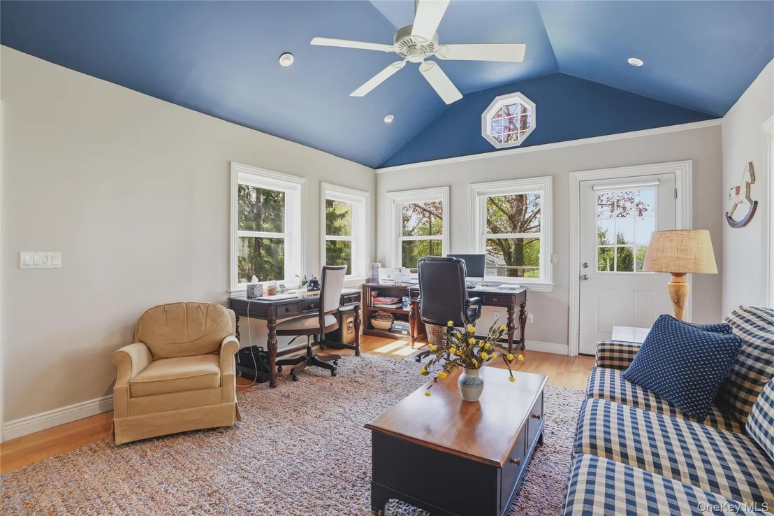 Photo of 6 Willow Lane