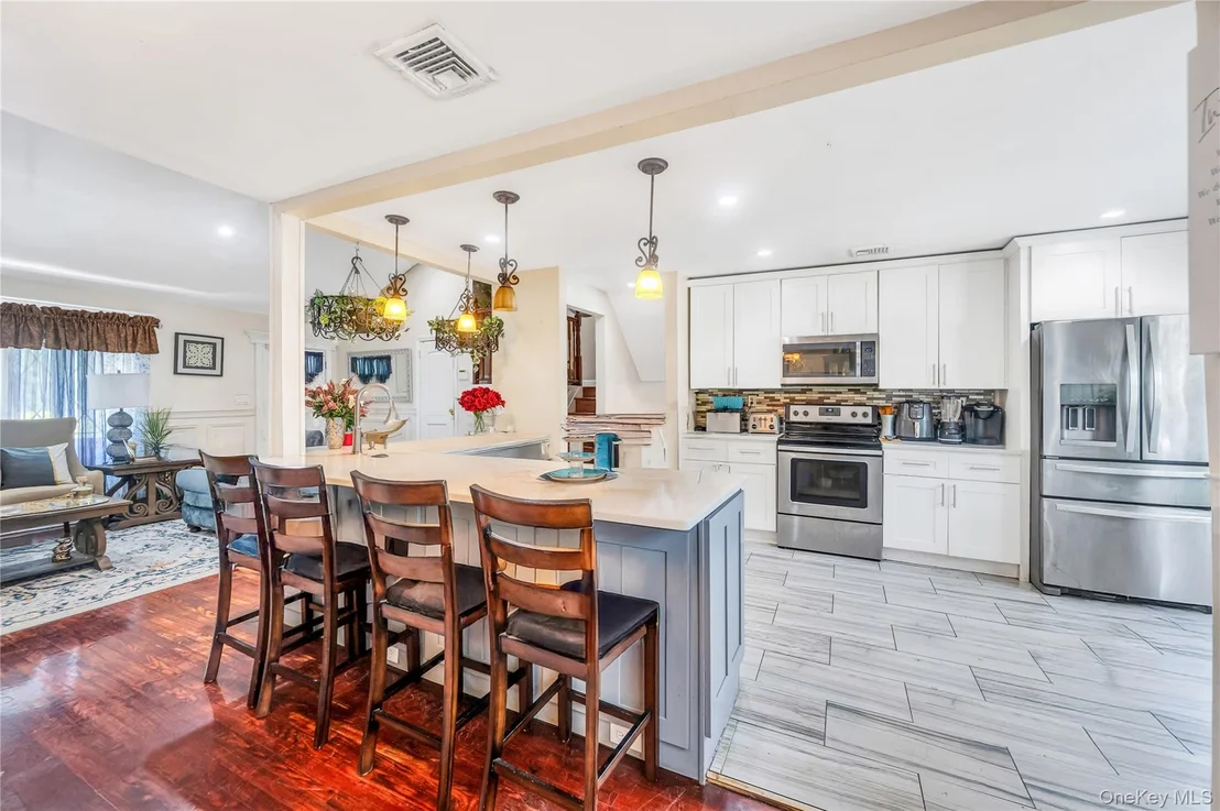 Photo of 1091 Cramer Court