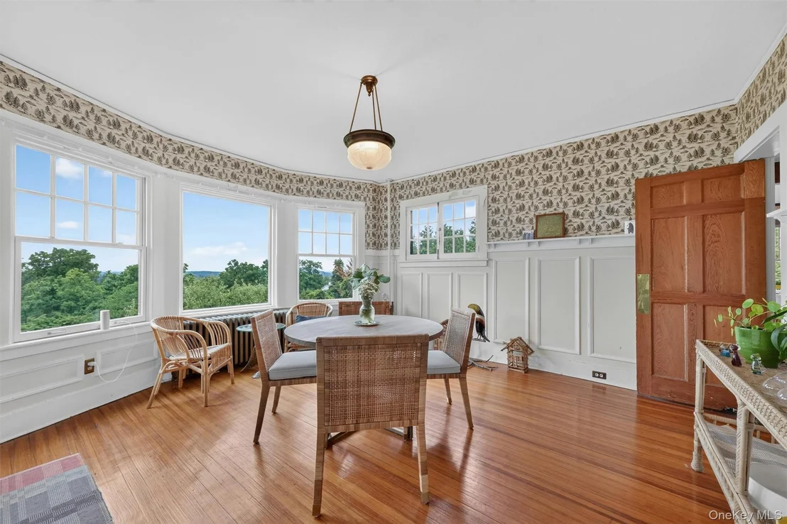 Photo of 37 Ridge Road
