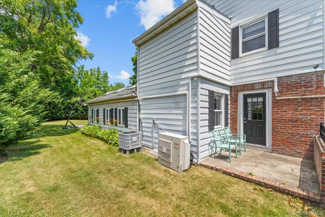 Photo of 8 Park Circle