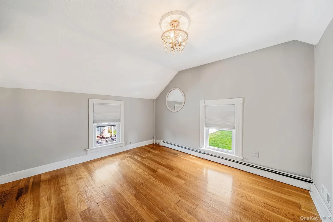 Photo of 219 North Ocean Avenue