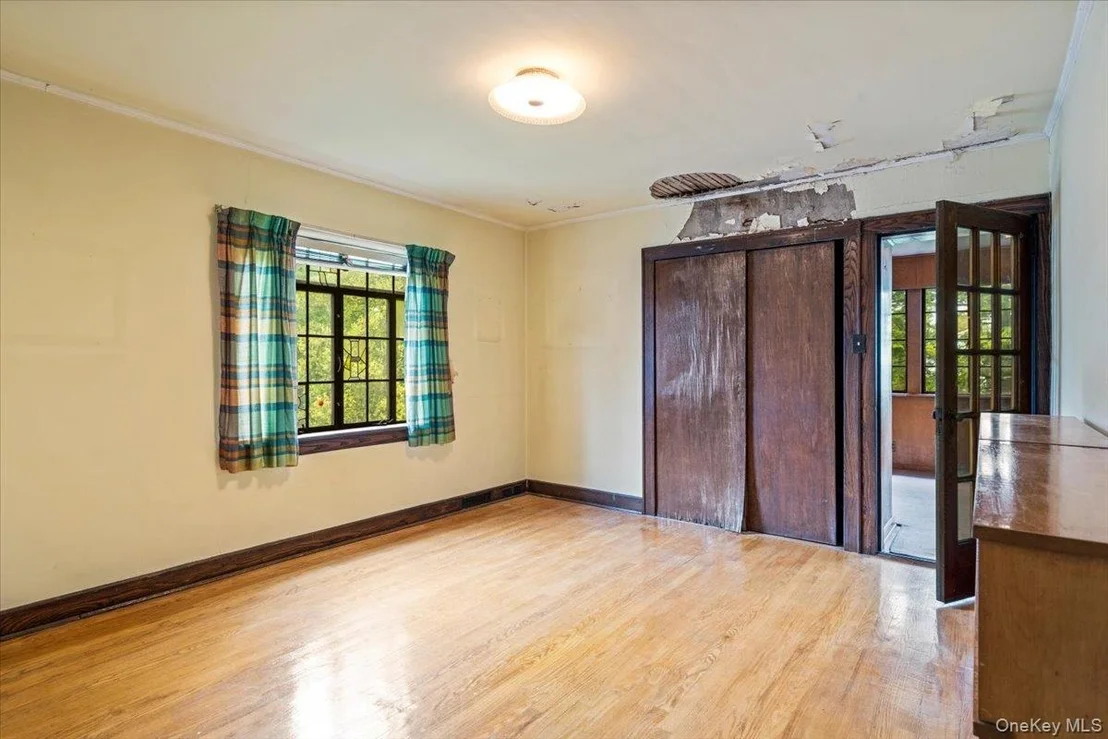 Photo of 32-29 Parsons Boulevard