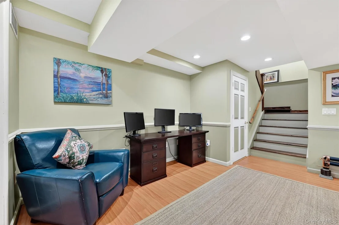 Photo of 20 Alexander Drive