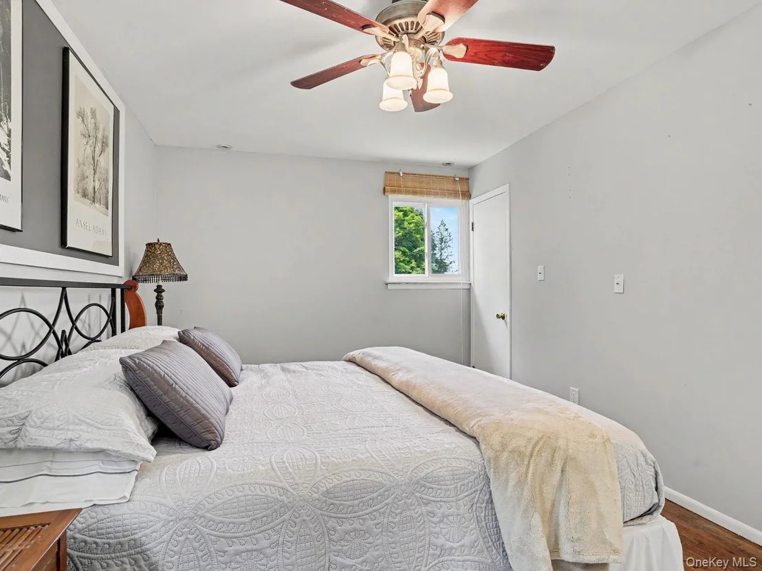 Photo of 11 Leona Drive