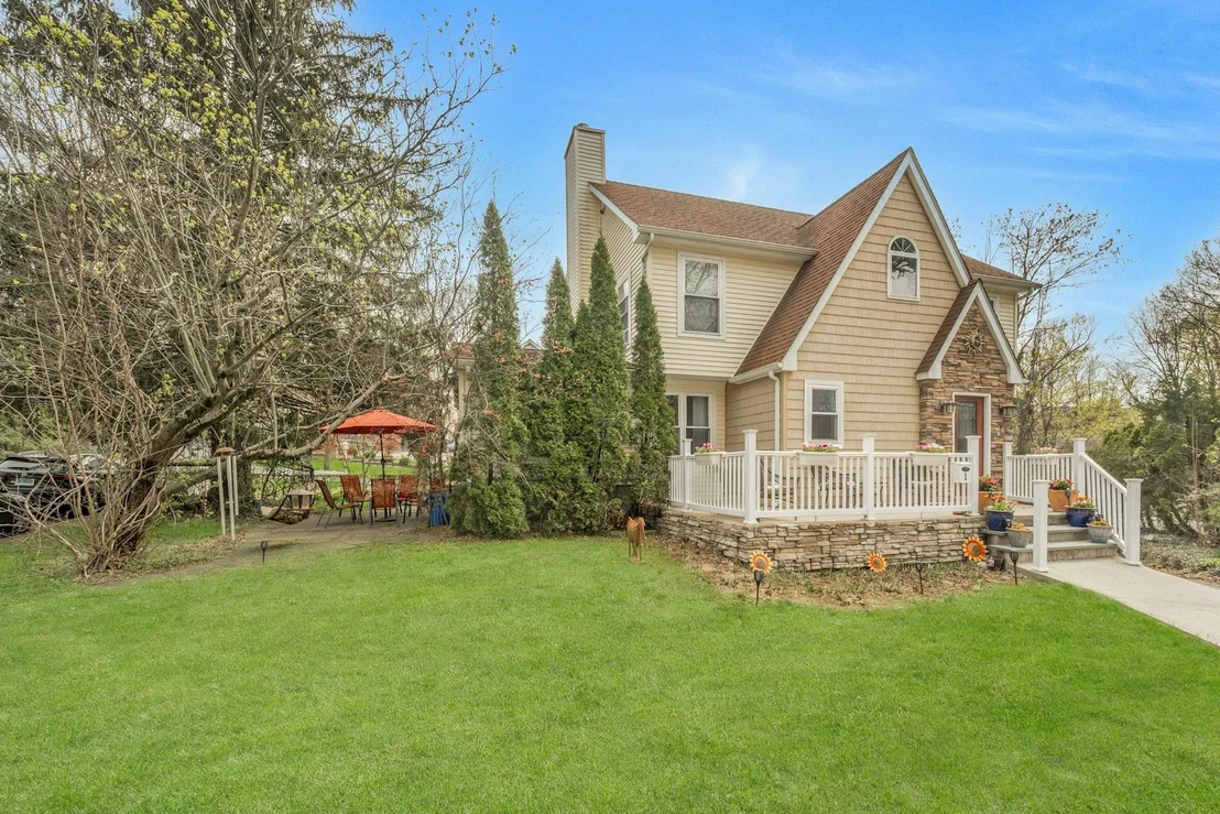 Photo of 1 Westminster Drive