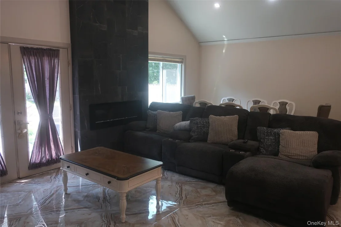 Photo of 28 Higgins Trail