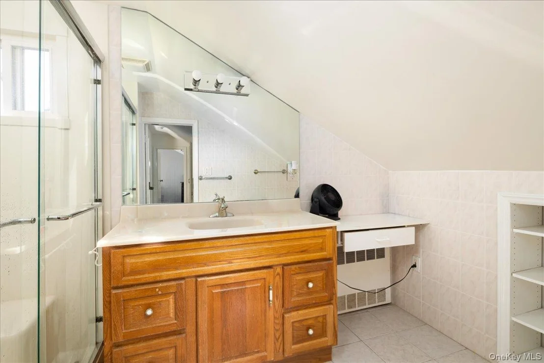 Photo of 10 Seneca Drive
